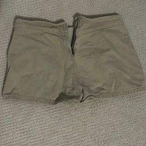 Courduroy brown shorts